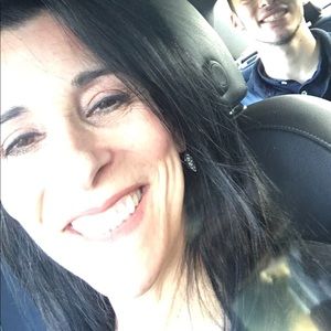 Meet your Posher, Lori